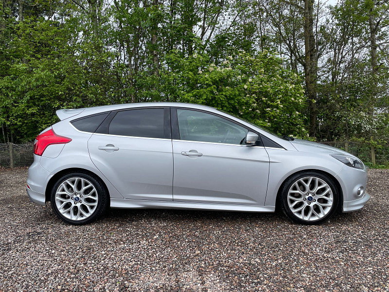Ford Focus 2.0 TDCi Zetec S Euro 5 5dr