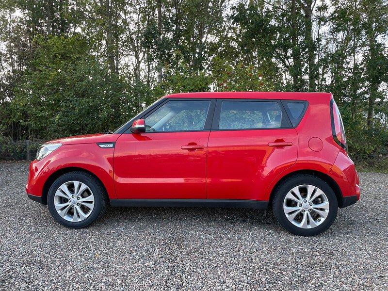 Kia Soul 1.6 GDi Connect Plus Euro 6 5dr