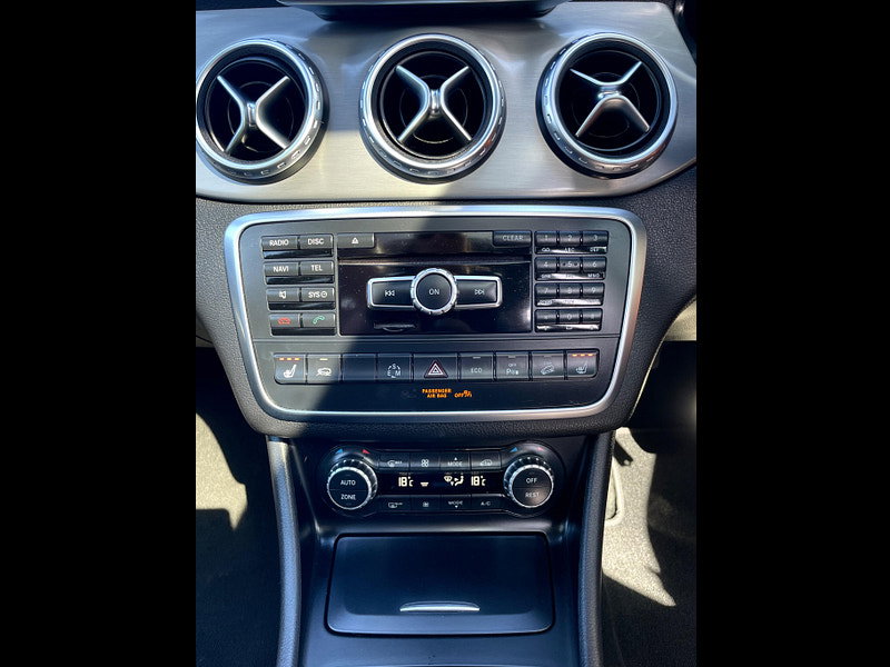 Mercedes-Benz GLA 2.1 GLA220 CDI AMG Line 7G-DCT 4MATIC Euro 6 (s/s) 5dr