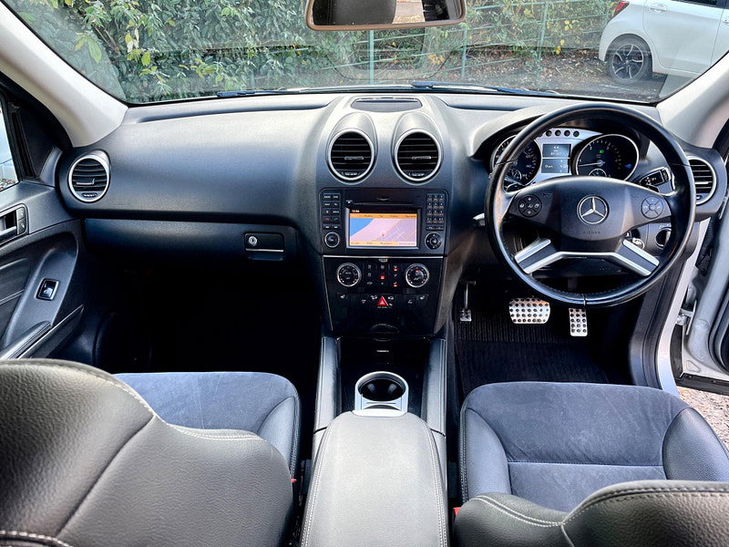 Mercedes-Benz M Class 3.0 ML300 CDI V6 BlueEfficiency Sport G-Tronic 4WD Euro 5 5dr