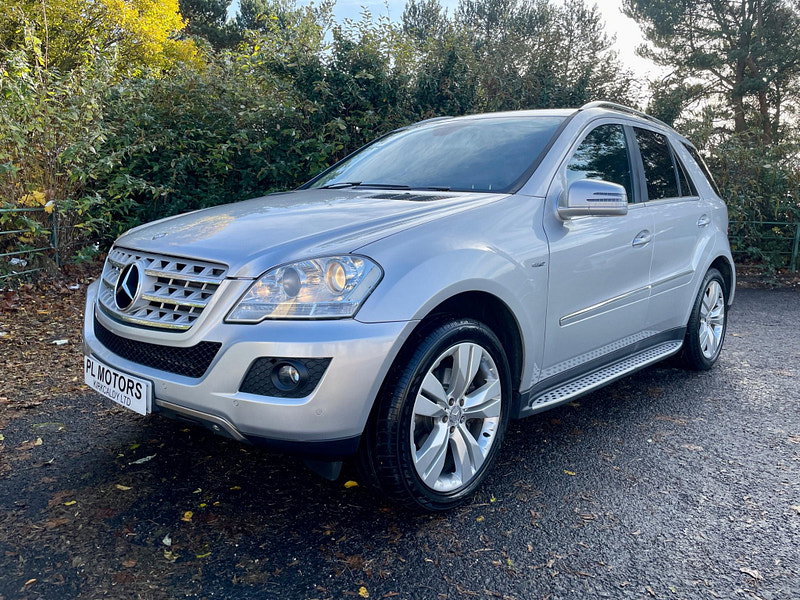Mercedes-Benz M Class 3.0 ML300 CDI V6 BlueEfficiency Sport G-Tronic 4WD Euro 5 5dr