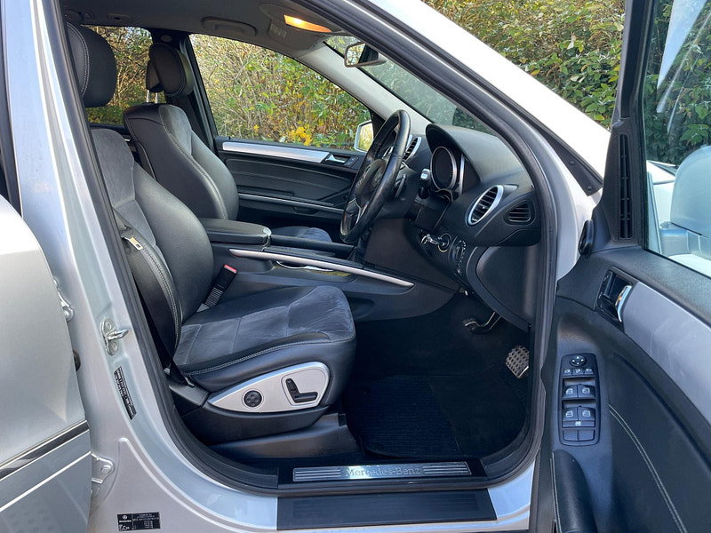 Mercedes-Benz M Class 3.0 ML300 CDI V6 BlueEfficiency Sport G-Tronic 4WD Euro 5 5dr