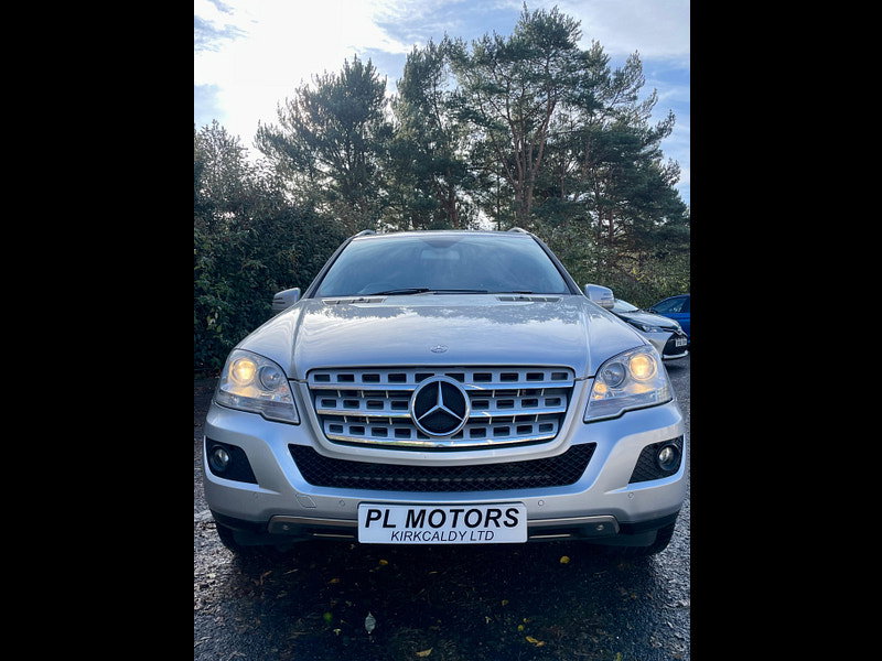 Mercedes-Benz M Class 3.0 ML300 CDI V6 BlueEfficiency Sport G-Tronic 4WD Euro 5 5dr