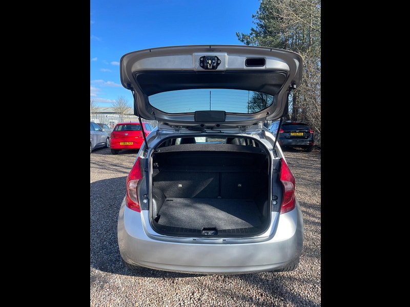 Nissan Note 1.5 dCi Tekna Euro 5 (s/s) 5dr