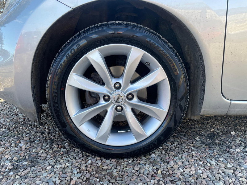Nissan Note 1.5 dCi Tekna Euro 5 (s/s) 5dr
