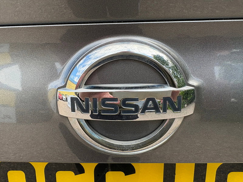 Nissan Qashqai 1.6 dCi Tekna SUV 5dr Diesel XTRON 2WD Euro 6 (s/s) (130 ps)