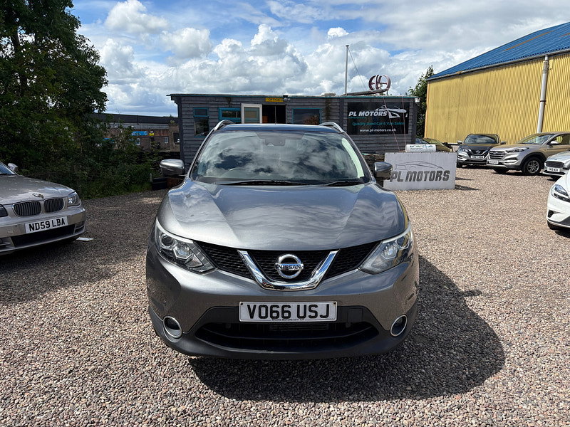 Nissan Qashqai 1.6 dCi Tekna SUV 5dr Diesel XTRON 2WD Euro 6 (s/s) (130 ps)