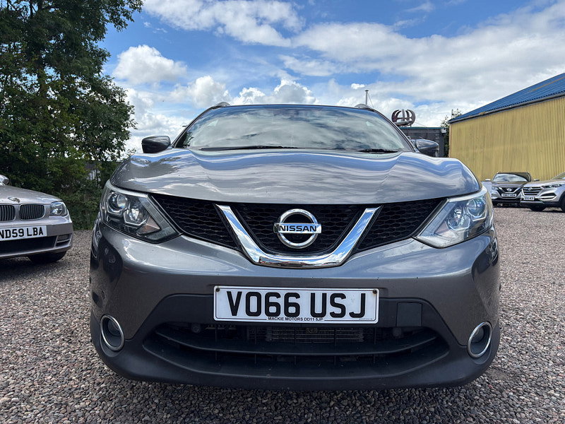 Nissan Qashqai 1.6 dCi Tekna SUV 5dr Diesel XTRON 2WD Euro 6 (s/s) (130 ps)