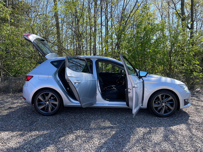 Seat Leon 2.0 TDI CR FR DSG Euro 5 (s/s) 5dr