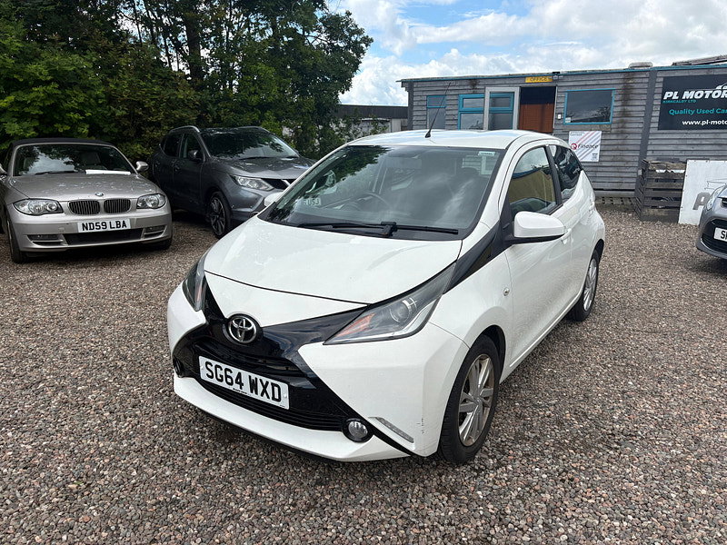 Toyota Aygo 1.0 VVT-i x-pression Hatchback 5dr Petrol Manual Euro 5 Euro 5 (68 ps)