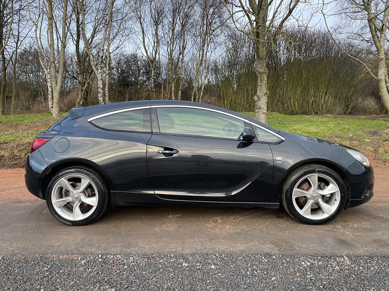 Vauxhall Astra GTC 1.4T SRi Euro 5 (s/s) 3dr