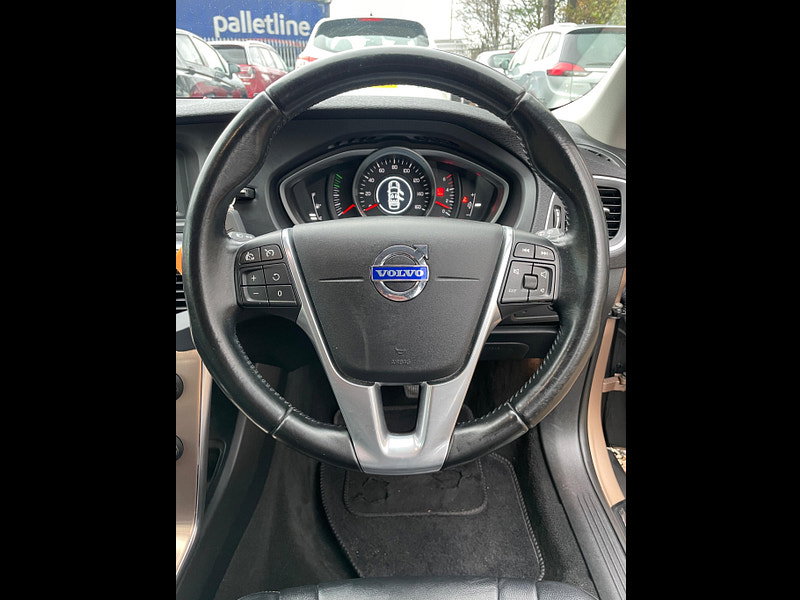 Volvo V40 Cross Country 1.6 D2 Lux Euro 5 (s/s) 5dr