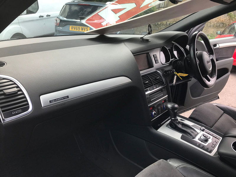 Audi Q7 3.0L S Line TDI 245 Quattro Auto SUV 5dr Diesel Automatic Euro 5 (245 bhp) 5dr Automatic 2025
