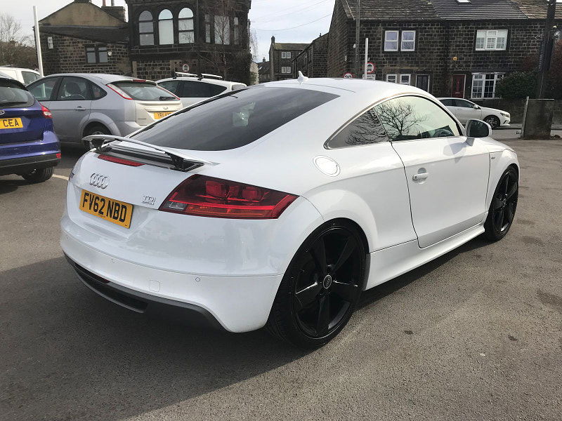 Audi TT 2.0L TDI QUATTRO BLACK EDITION Coupe 3dr Diesel Manual Euro 5 (168 bhp) 3dr Manual 2025