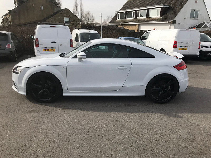 Audi TT 2.0L TDI QUATTRO BLACK EDITION Coupe 3dr Diesel Manual Euro 5 (168 bhp) 3dr Manual 2025