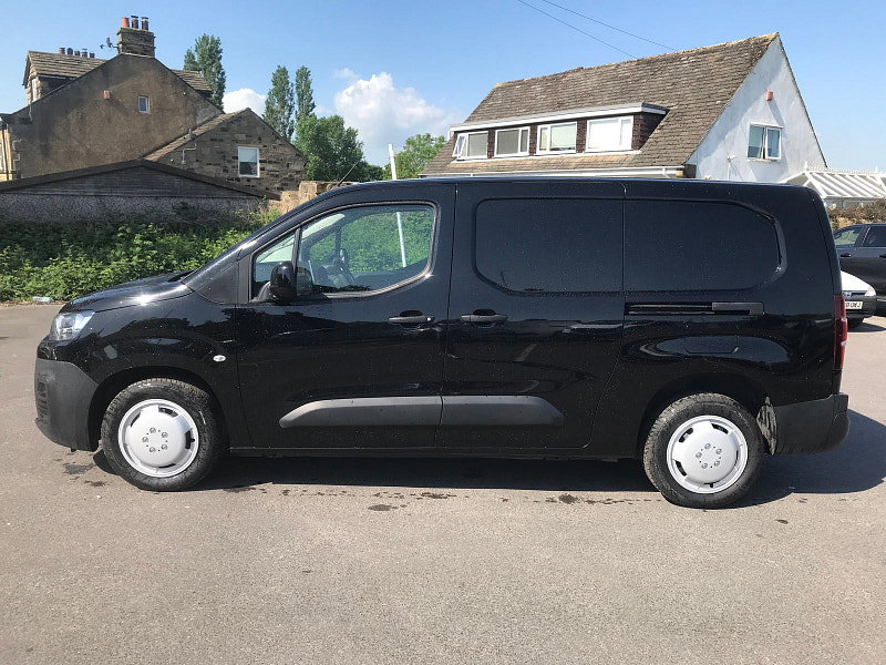 Citroen Berlingo 1.5 BlueHDi 850 Enterprise XL Pro Crew Van Double Cab 6dr Diesel Manual LWB Euro 6 (s/s) (100 ps) 6dr Manual 2026