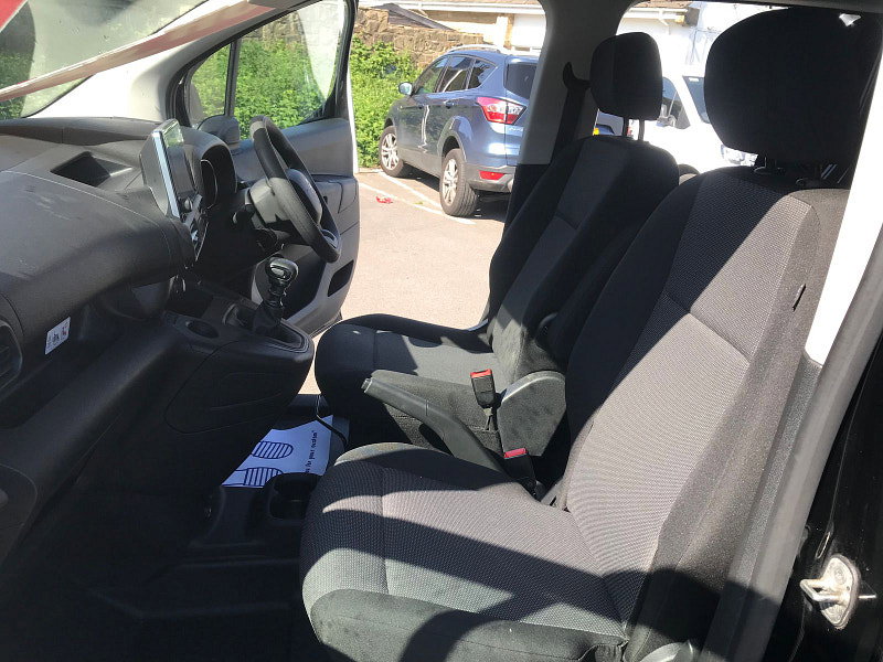Citroen Berlingo 1.5 BlueHDi 850 Enterprise XL Pro Crew Van Double Cab 6dr Diesel Manual LWB Euro 6 (s/s) (100 ps) 6dr Manual 2026