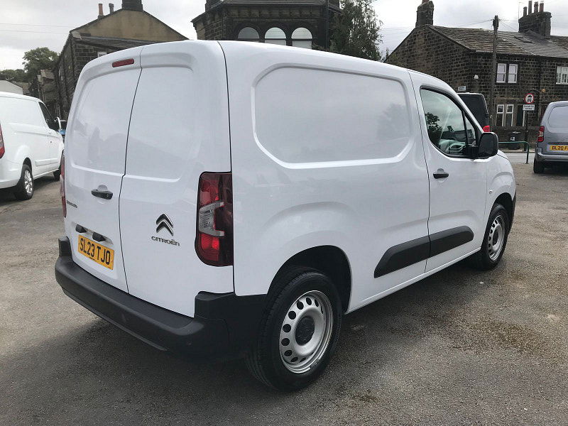 Citroen Berlingo 1.5L 1000 Enterprise Edition Blue HDi SS A Diesel Automatic Euro 6 (129 bhp) 5dr Automatic 2025