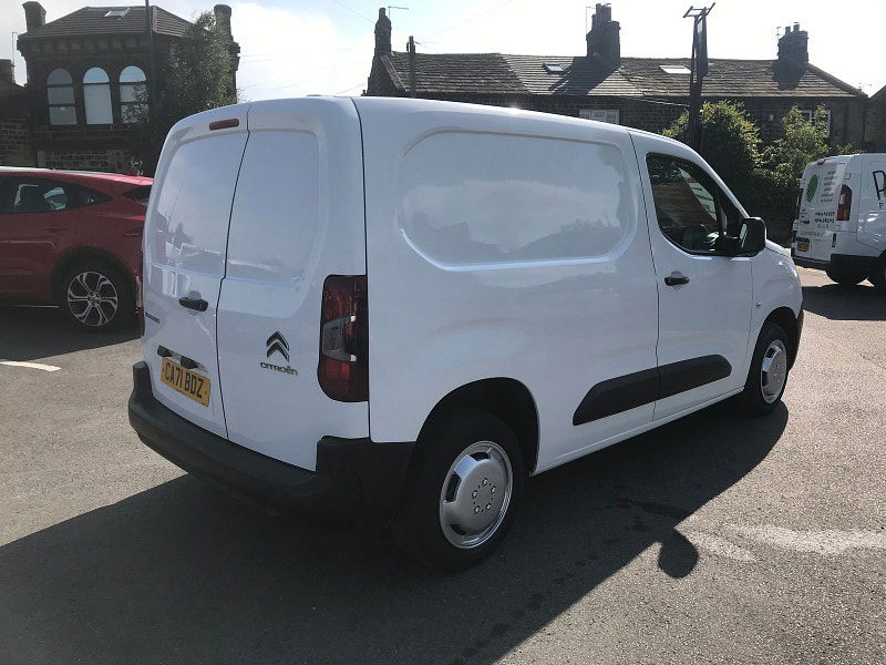 Citroen Berlingo 1.5L 650 Enterprise Professional Blue HDi  Diesel Manual Euro 6 (75 bhp) 5dr Manual 2024