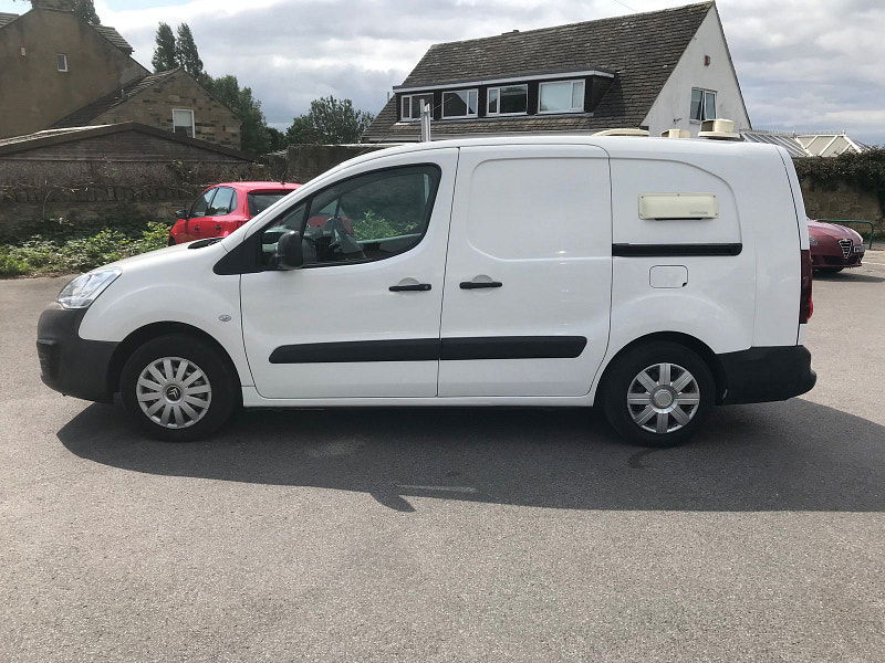 Citroen Berlingo 1.6L 750 LX Blue HDi  Diesel Manual Euro 6 (98 bhp) 6dr Manual 2025