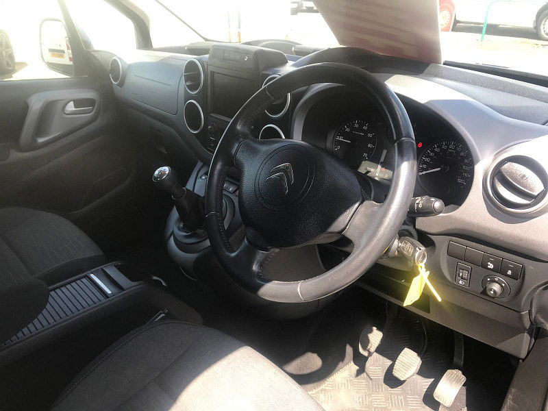 Citroen BERLINGO MULTISPACE 1.6L BLUEHDI FLAIR 5dr Diesel Manual Euro 6 (98 bhp) 5dr Manual 2025