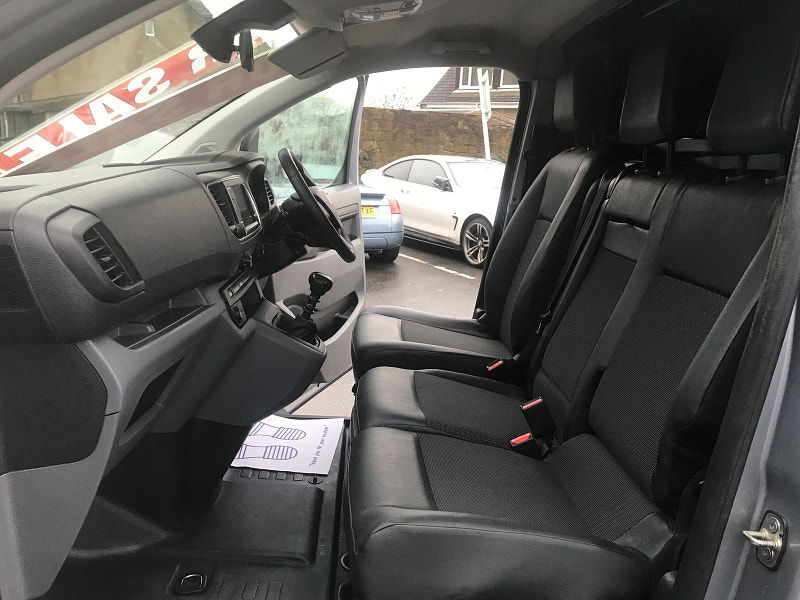 Citroen Dispatch 1.5 BlueHDi 1000 Enterprise M Panel Van 6dr Diesel Manual FWD 2 Euro 6 (s/s) (100 ps) 6dr Manual 2026