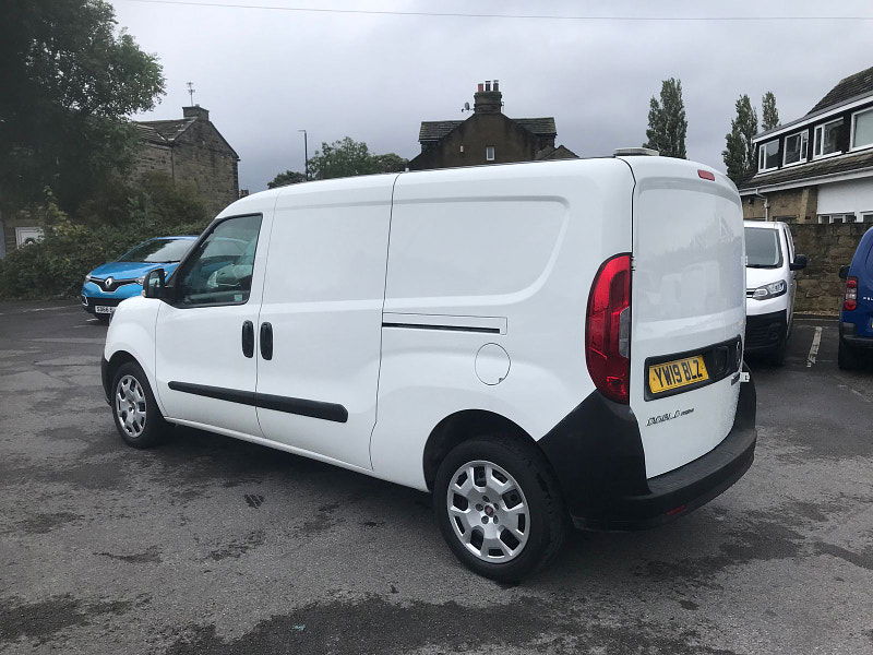 Fiat DOBLO CARGO 1.2L 16V MAXI MULTIJET II Diesel Manual Euro 6 (95 bhp) 5dr Manual 2024