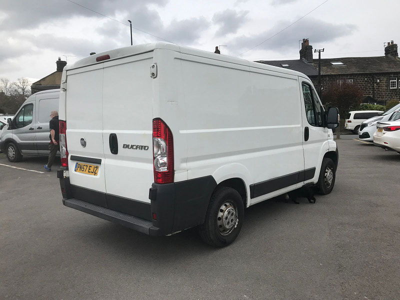 Fiat Ducato 2.2L 30SWB 100 MULTIJET P/V Diesel Manual Euro 4 (100 bhp) 5dr Manual 2025