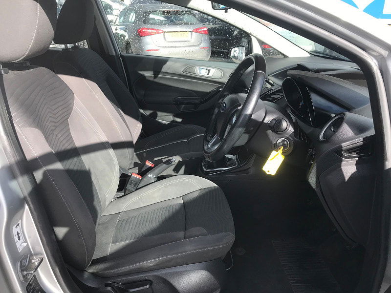 Ford Fiesta 1.2L ZETEC Hatchback 5dr Petrol Manual Euro 5 (81 bhp) 5dr Manual 2025
