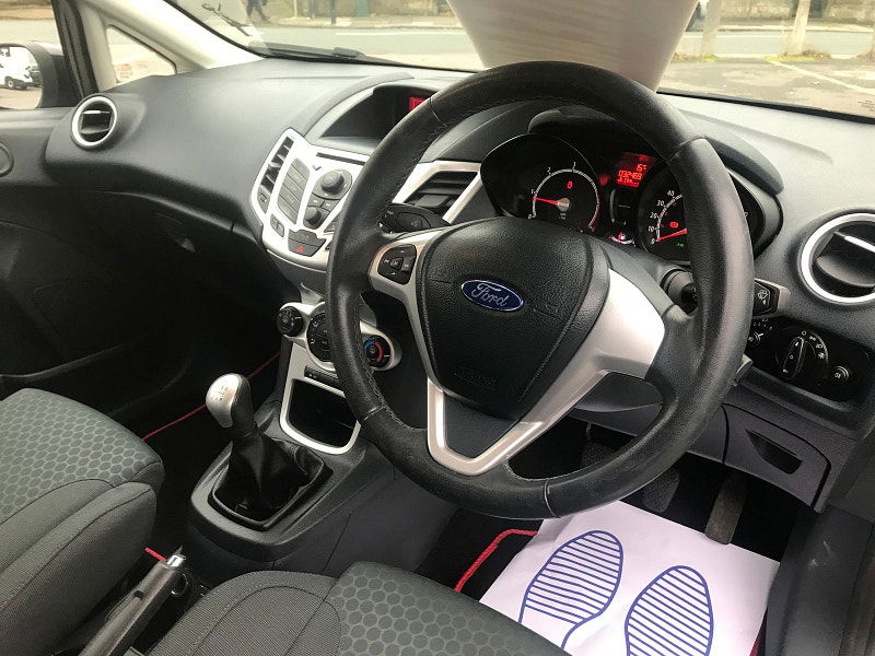 Ford Fiesta 1.6L Sport TDCi 3dr Diesel Manual Euro 5 (95 bhp) 3dr Manual 2025