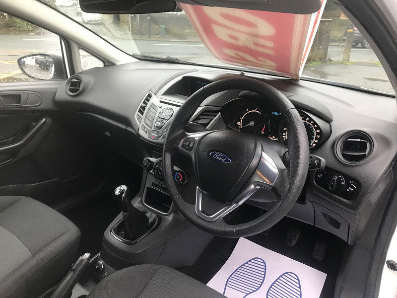 Ford Fiesta Van 1.5 TDCi Panel Van 3dr Diesel Manual (98 g/km, 74 bhp) 3dr Manual 2026