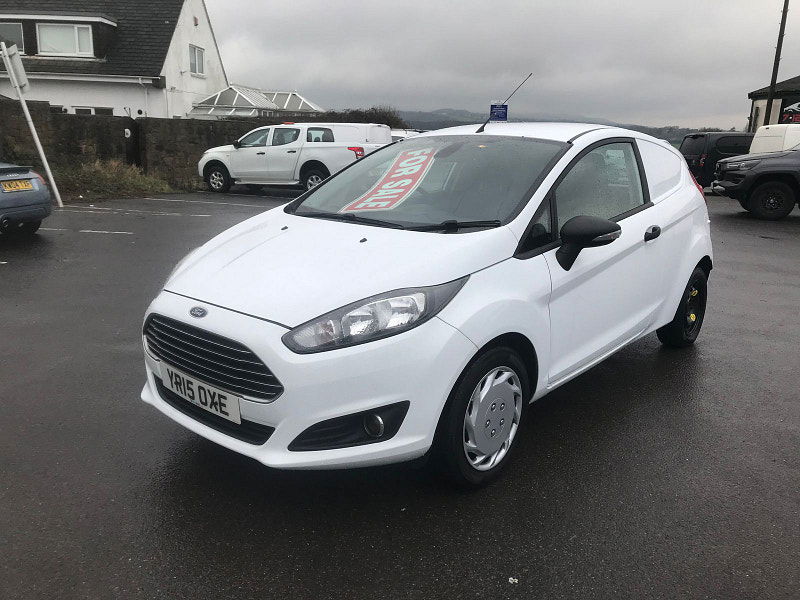 Ford Fiesta Van 1.5 TDCi Panel Van 3dr Diesel Manual (98 g/km, 74 bhp) 3dr Manual 2026