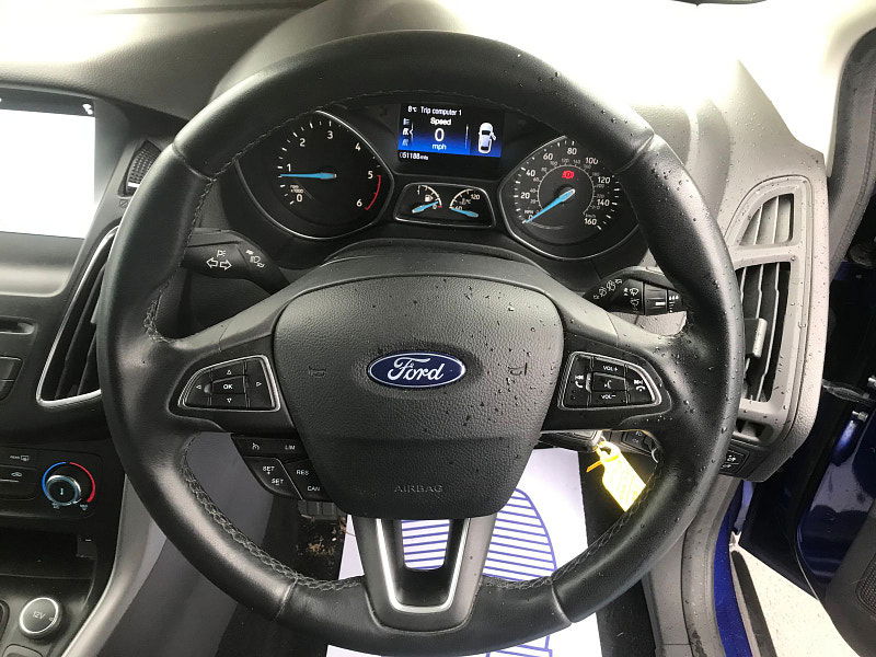 Ford Focus 1.5L ZETEC TDCI Hatchback 5dr Diesel Manual Euro 6 (118 bhp) 5dr Manual 2025
