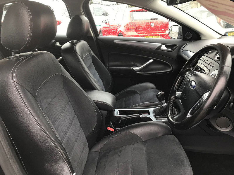 Ford Mondeo 1.6L Titanium X TDCI Hatchback 5dr Diesel Manual Euro 5 (115 bhp) 5dr Manual 2025