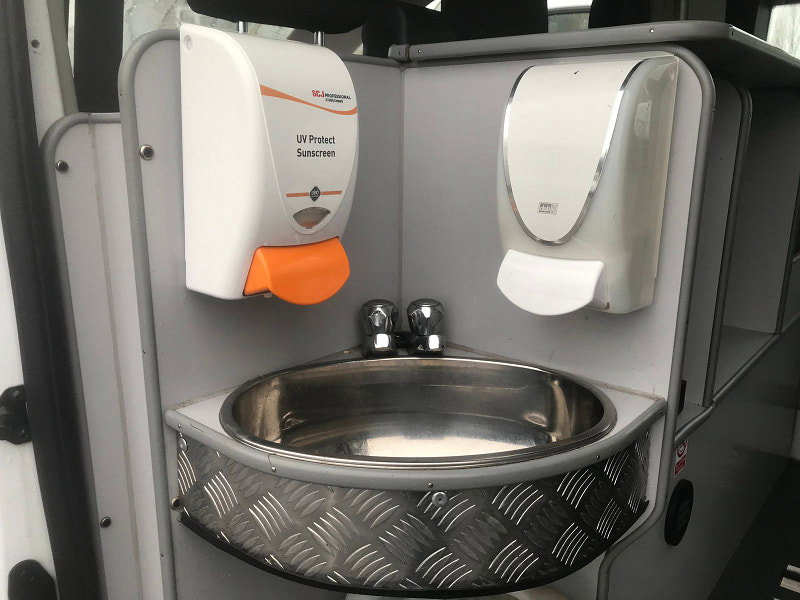 Ford Transit 2.0 350 EcoBlue Leader Panel Van 5dr Diesel Manual RWD L3 H3 Euro 6 (s/s) (130 ps) 5dr Manual 2026