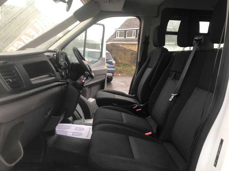 Ford Transit 2.0 350 EcoBlue Leader Panel Van 5dr Diesel Manual RWD L3 H3 Euro 6 (s/s) (130 ps) 5dr Manual 2026