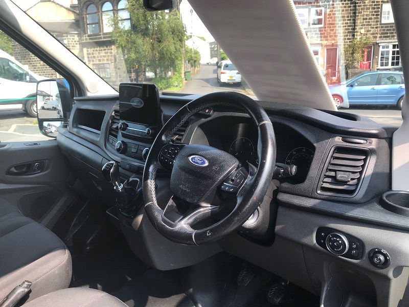Ford Transit 2.0L 350 Trend EcoBlue Diesel Manual Euro 6 (128 bhp) 5dr Manual 2025