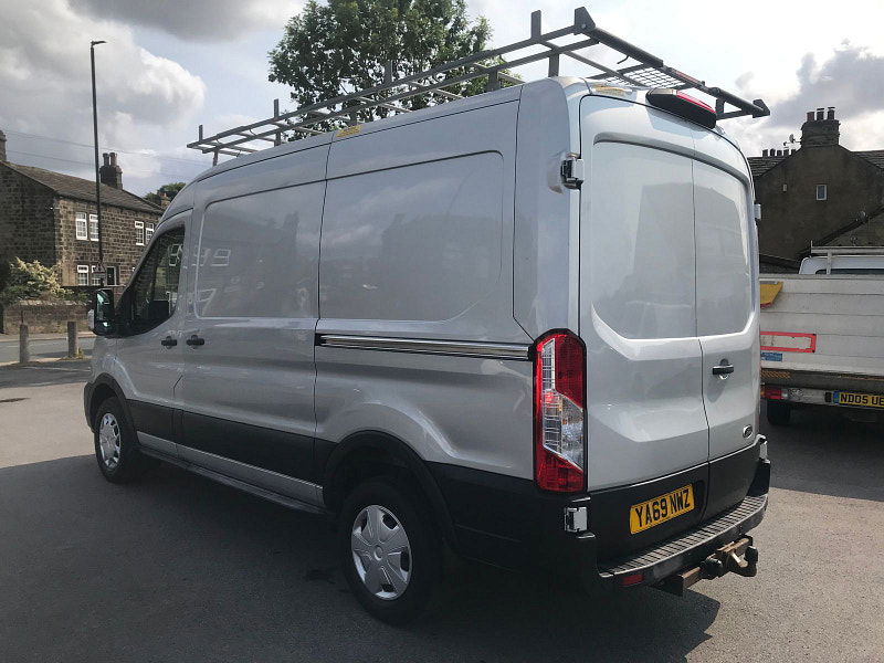 Ford Transit 2.0L 350 Trend EcoBlue Diesel Manual Euro 6 (128 bhp) 5dr Manual 2025
