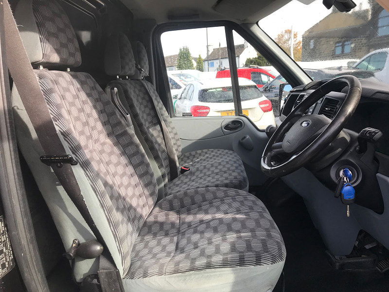 Ford Transit 2.2L 280 LIMITED LR P/V Diesel Manual Euro 4 (140 bhp) 5dr Manual 2025