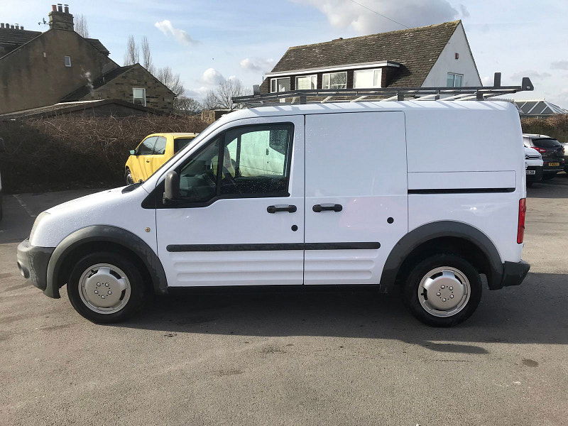 Ford Transit Connect 1.8L T200 LR P/V Diesel Manual Euro 4 (75 bhp) 5dr Manual 2025