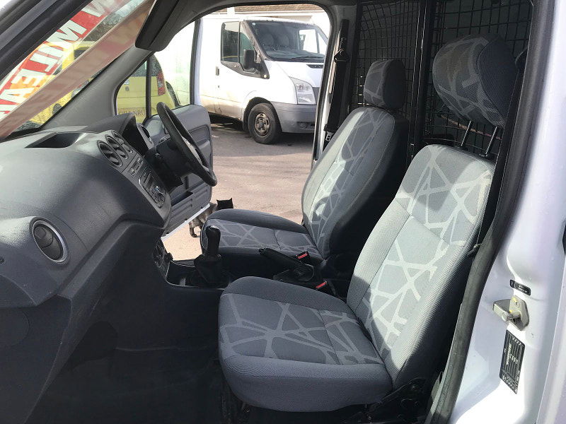 Ford Transit Connect 1.8L T200 LR P/V Diesel Manual Euro 4 (75 bhp) 5dr Manual 2025