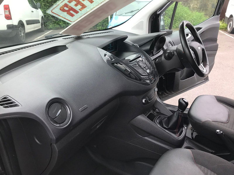 Ford Transit Courier 1.0L COURIER SPORT ECOBOOST Petrol Manual Euro 6 (99 bhp) 6dr Manual 2025