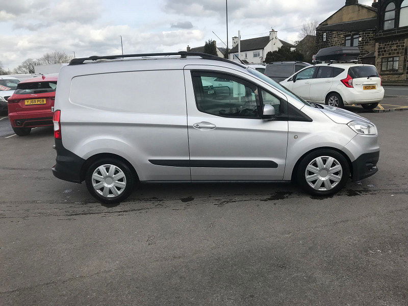 Ford Transit Courier 1.6L TREND TDCI Diesel Manual Euro 5 (94 bhp) 5dr Manual 2025