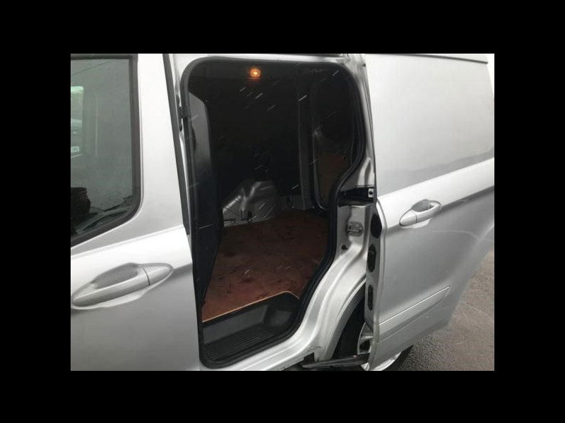 Ford Transit Courier LIMITED TDCI 5dr Manual 2024