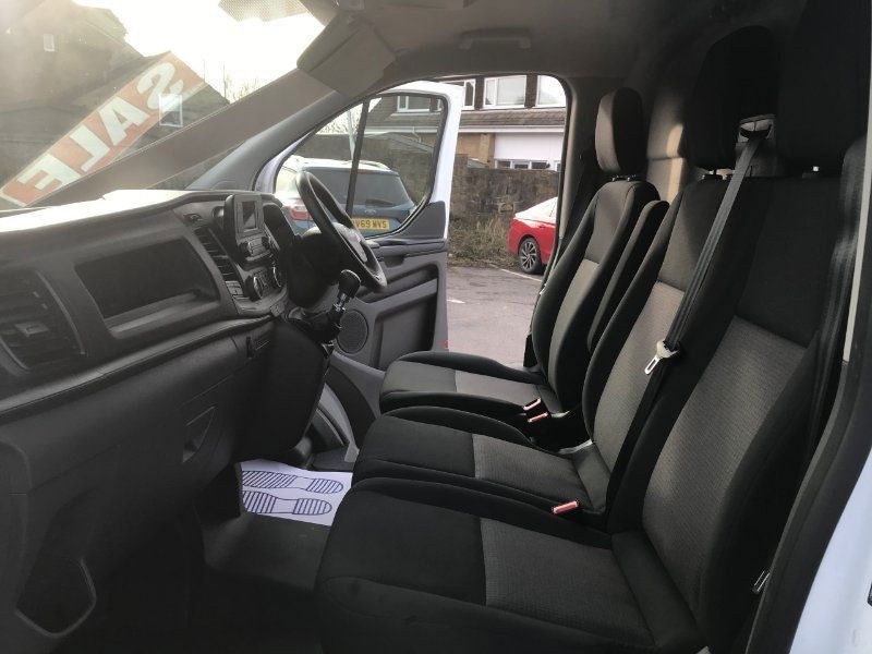 Ford Transit Custom 2.0 280 EcoBlue Leader Panel Van 5dr Diesel Manual L1 H1 Euro 6 (s/s) (105 ps) 5dr Manual 2026
