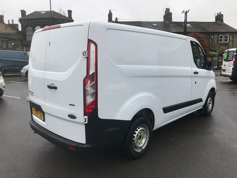 Ford Transit Custom 2.0 280 EcoBlue Panel Van 5dr Diesel Manual L1 H1 Euro 6 (105 ps) 5dr Manual 2026
