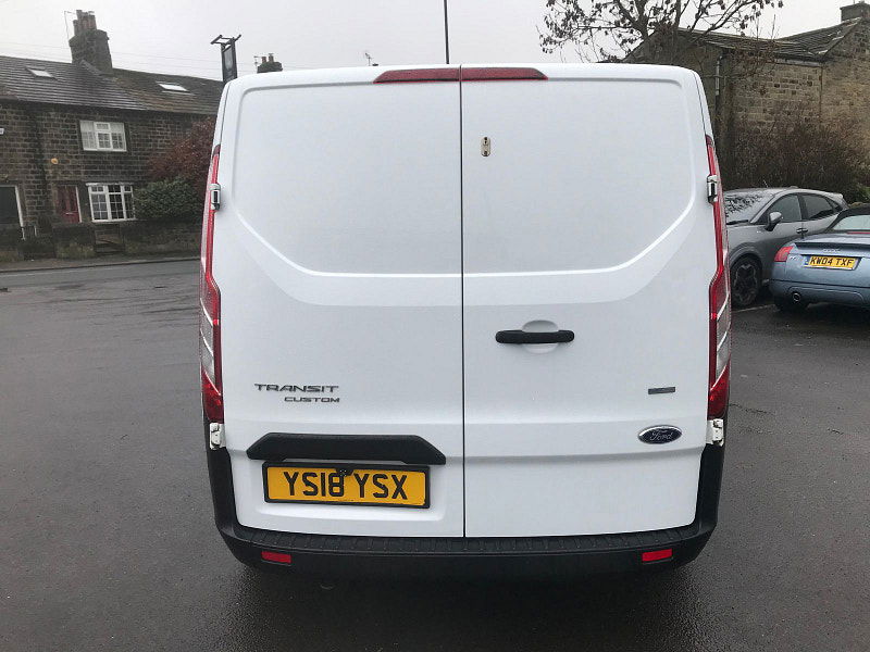 Ford Transit Custom 2.0 280 EcoBlue Panel Van 5dr Diesel Manual L1 H1 Euro 6 (105 ps) 5dr Manual 2026