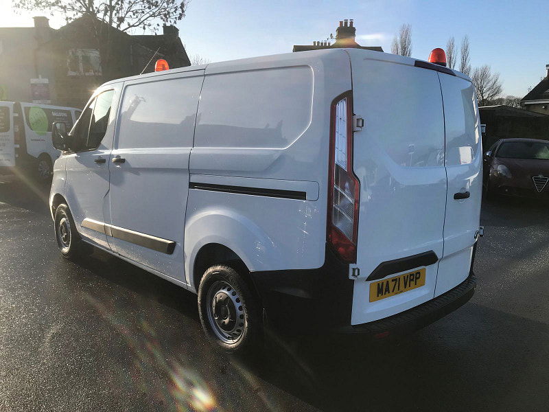 Ford Transit Custom 2.0 300 EcoBlue Leader Panel Van 5dr Diesel Manual L1 H1 Euro 6 (s/s) (130 ps) 5dr Manual 2026