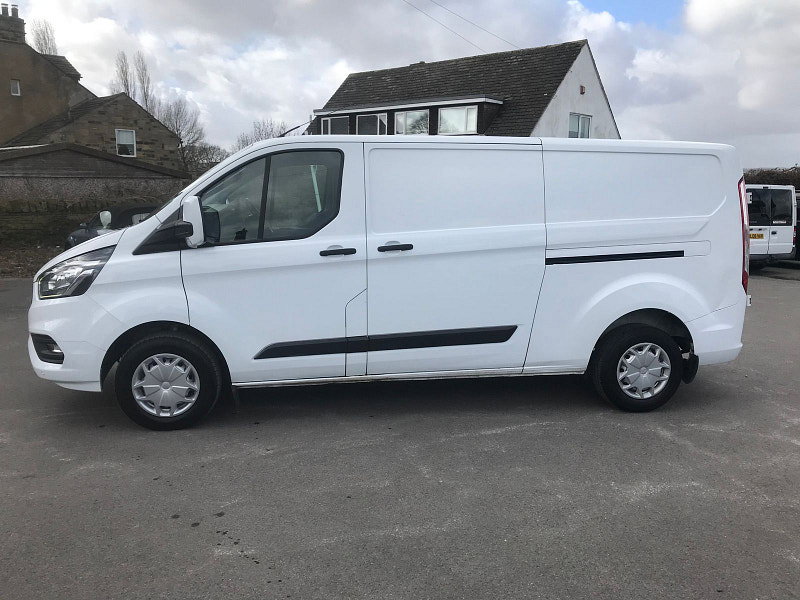 Ford Transit Custom 2.0 300 EcoBlue Trend Panel Van 5dr Diesel Manual L2 H1 Euro 6 (s/s) (105 ps) 5dr Manual 2026
