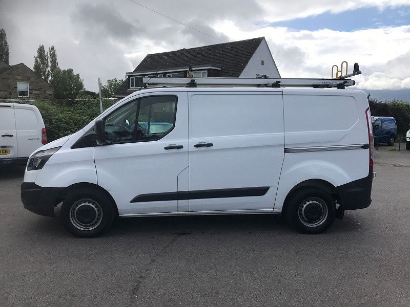 Ford Transit Custom 2.0L 270 LR P/V Diesel Manual Euro 6 (103 bhp) 5dr Manual 2024